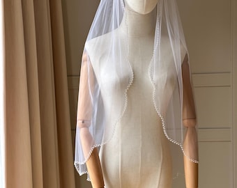 Pearl Edge Bridal Veil – Fingertip Wedding Veil with Beaded Trim