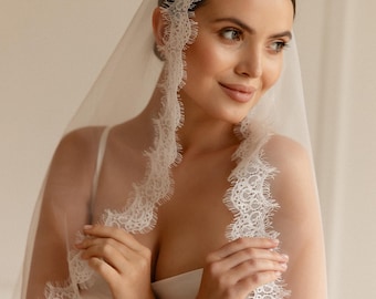 Mantilla Lace Wedding Veil, Scalloped Edge, Soft Tulle