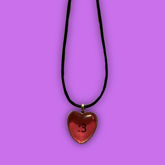 Cute Kawaii Face Funny Heart Pendant Necklace Trendy Emoticon Internet Gift Friend Jewelry Pink Valentines Day