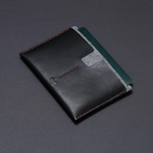 90 FELT I Passport Portemonnaie v.01 I Aus 100% handgefertigtem pflanzlich gegerbten Naturleder und Filz