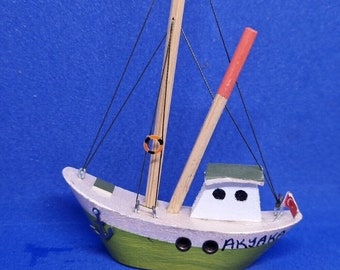 Kühlschrankmagnet – Aryaka Turkeu Turkiye Segelboot aus Holz