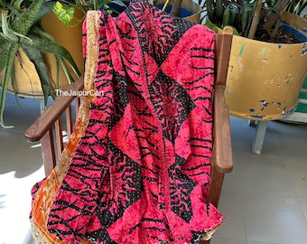 Wholesale Indian Vintage Kantha Quilts: Handmade Reversible Twin Bedspread