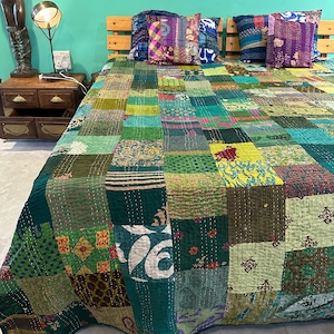 Boho Patchwork Quilt Kantha Quilt Handmade vintage Quilts Boho King Size Literie Jeter Couverture Couvre-lit Quilting Hippie Quilts À Vendre image 6