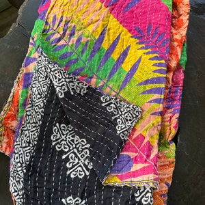 Lote al por mayor de colcha Kantha vintage india hecha a mano manta reversible colcha tela de algodón colcha vintage imagen 10