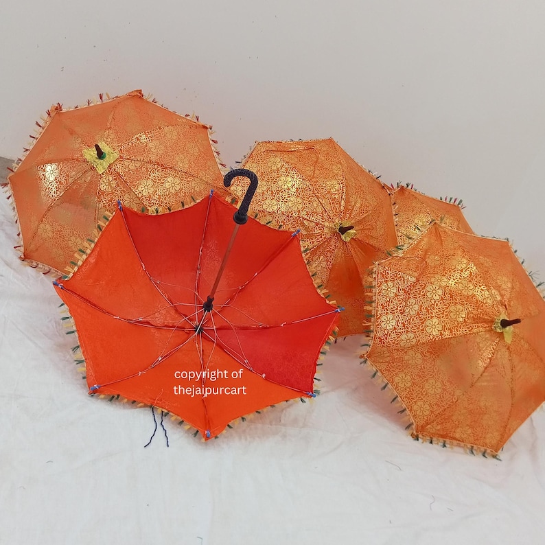 Decoração de guarda-chuvas Guarda-chuvas tradicionais Mehndi Decoração Guarda-chuva Decoração de festa Guarda-chuva Guarda-chuvas de casamento Guarda-chuva de festa imagem 10
