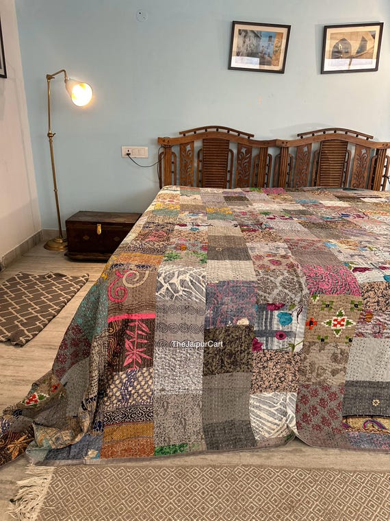 Couette Patchwork Faite Main - Noir Et Arc-en-ciel - Réduite - Neuve