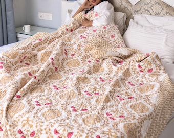 未使用※大判 インド ブロックプリント 中綿入りキルト ワイルドローズ