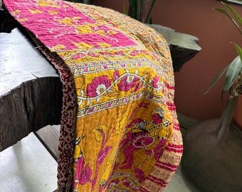 Große Menge Indischer Vintage Kantha Quilt Handgemachter Wurf Wendedecke Bettdecke Baumwollgewebe Boho Quilt