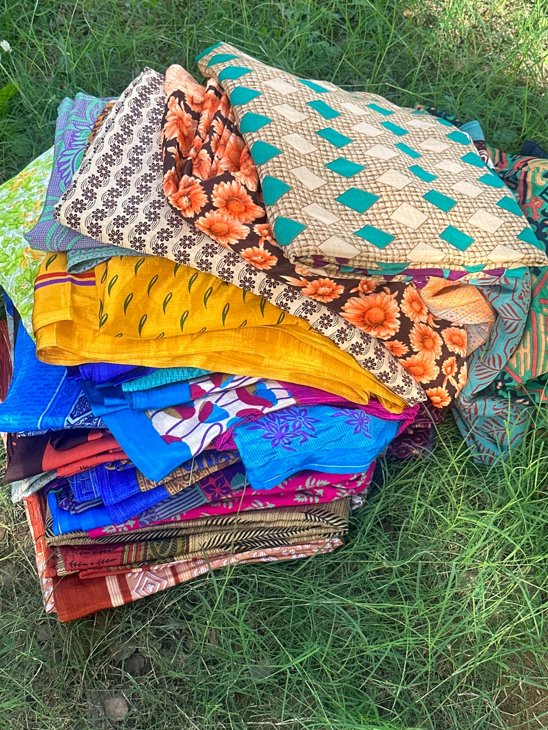 Vintage Art Silk Saree, Old Silk Fabric, Vintage Indian Antique