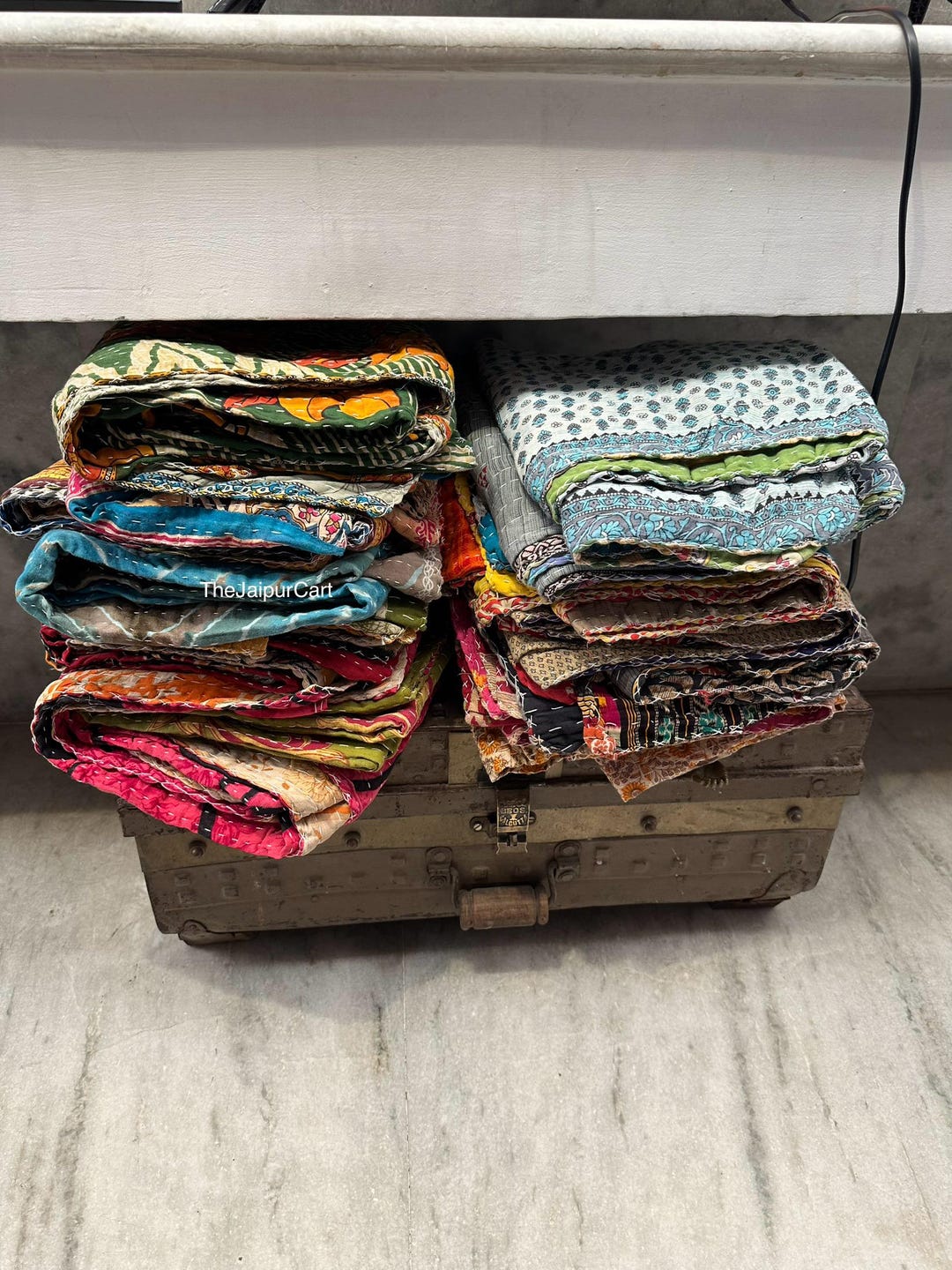 DIYANA IMPEX Wholesale Mix lot Tribal Kantha Quilts Vintage Cotton Bed Cover Sari Throw Old Assorted Patches Rally (1)（並行輸入品） Wholesale Mix lot Tribal Kantha Quilts Vintage Bhutan | Ubuy