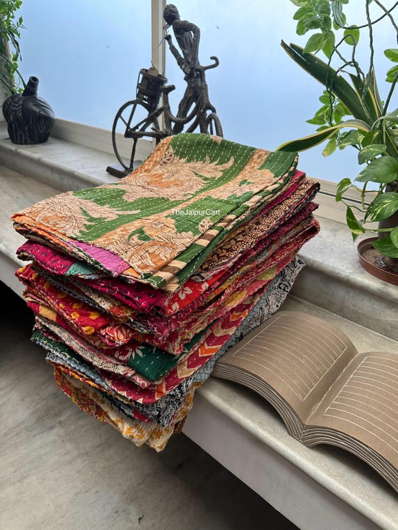 Couverture Décorative Kantha Réversible Boho En Coton 100% - Patchwork Artisanal Indien - 238x160 Cm