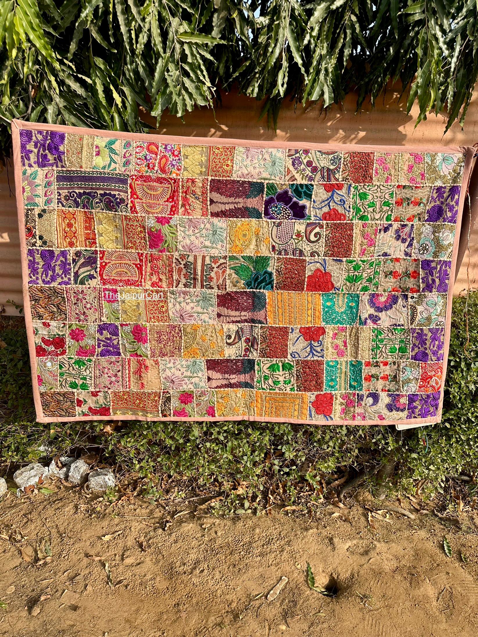 ヴィンテージ サリ ザリ ワーク タペストリー インド 重厚 刺繍 壁掛け