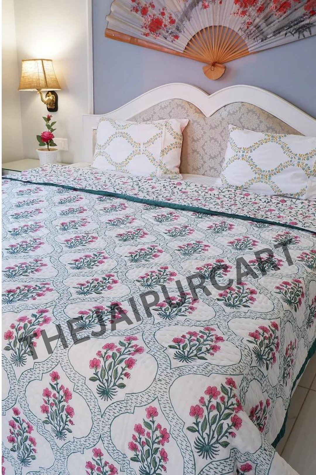 handcrafted mashroo single quilt with filler - ebony & silver butti