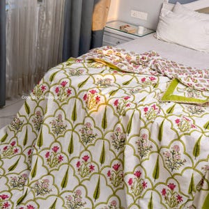 Kantha Stitch Pure Cotton Reversible Bed/Sofa Throw King Size | Handmade HandPrinted Floral Dohar | Pastel White Red Green French Stripe