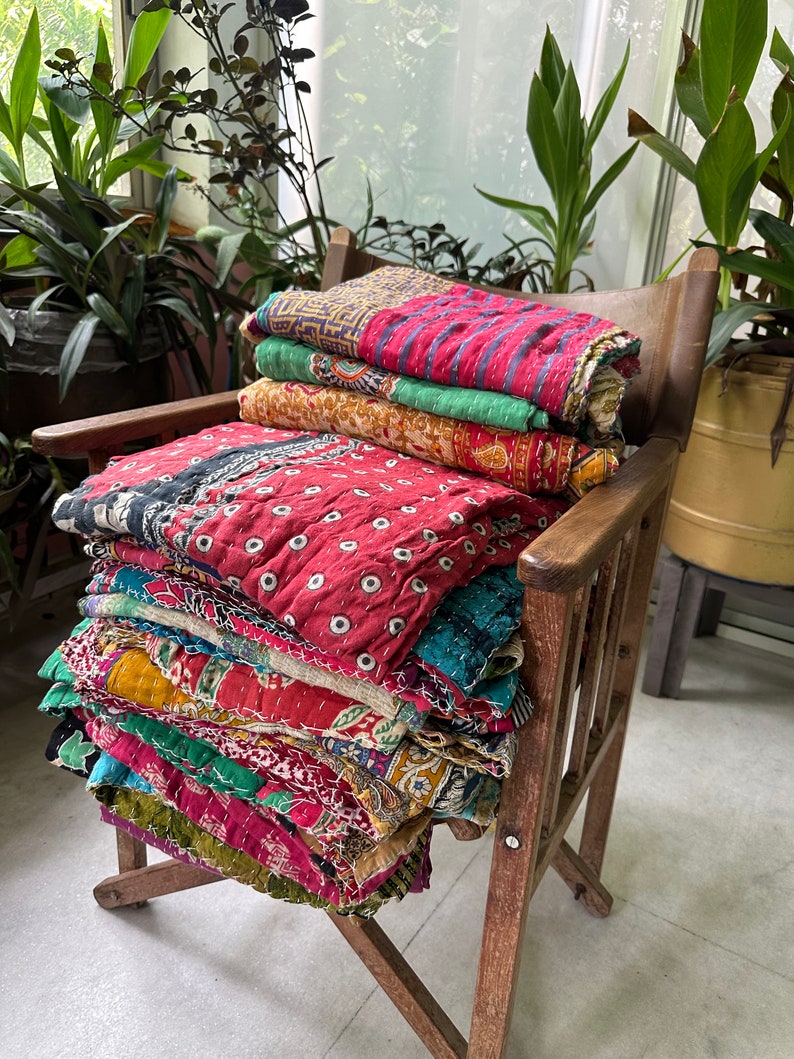 Große Menge Indischer Vintage Kantha Quilt Handgemachter Wurf Wendedecke Bettdecke Baumwollgewebe Boho Quilt Bild 10