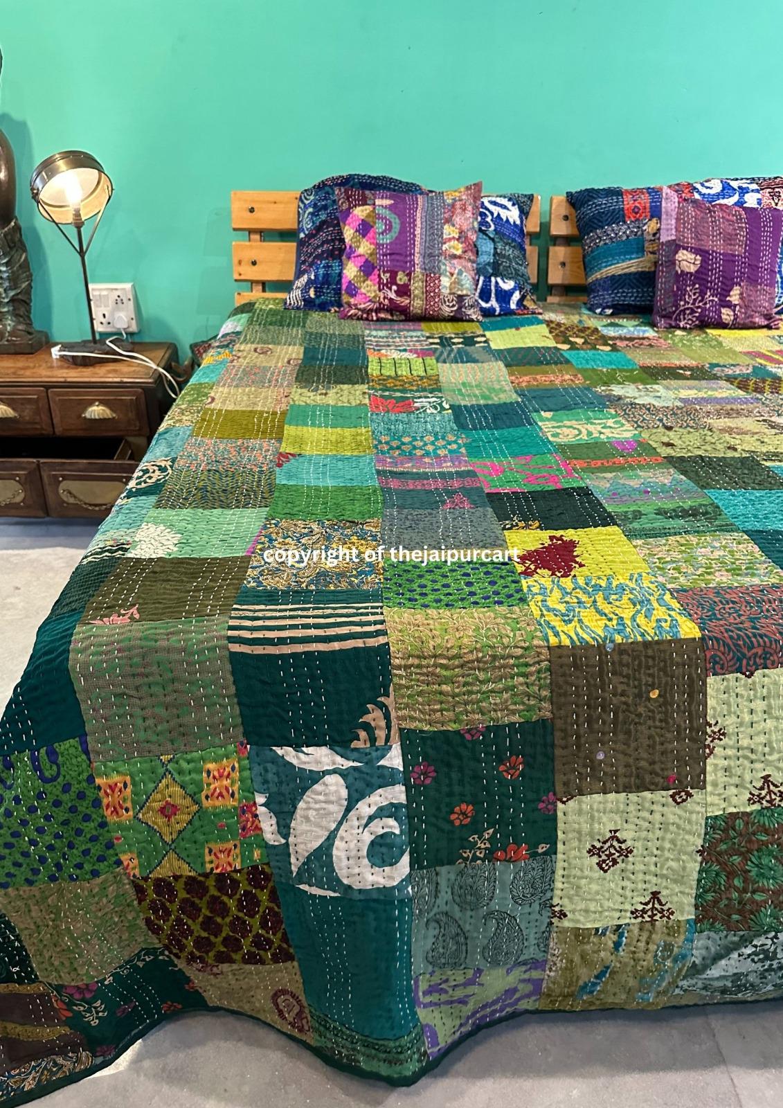Embroidery vintage Silk/ Cotton patchwork kantha Quilt handmade bohemian bedding Throw blanket bedspread decor Sofa Cover King 108X108 Inch