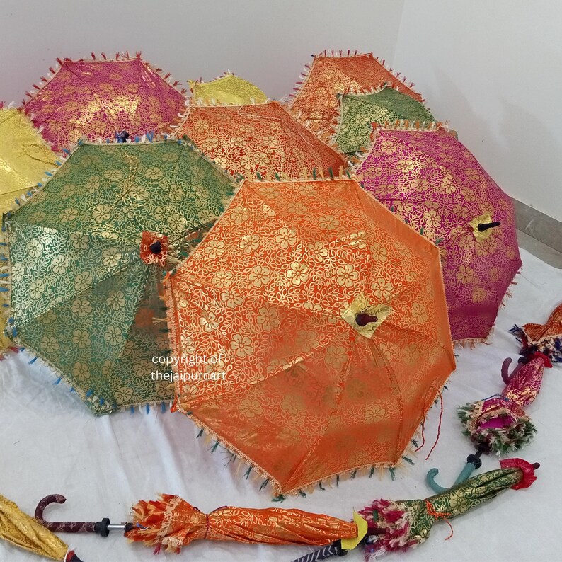 Decoração de guarda-chuvas Guarda-chuvas tradicionais Mehndi Decoração Guarda-chuva Decoração de festa Guarda-chuva Guarda-chuvas de casamento Guarda-chuva de festa imagem 5
