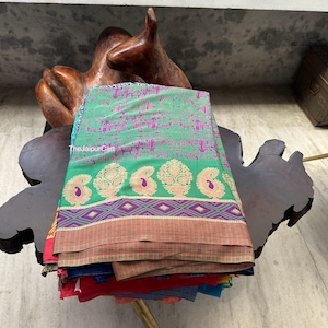 Lotto all'ingrosso di sari in seta artistica vintage, sartoria, artigianato etnico, sari indiani, kimono, accappatoio, tessuto riciclato, tessuto tradizionale, seta usata