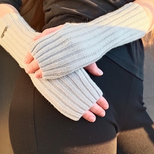Handmade Steel Grey Fingerless Mittens in Extra Fine Merino Wool Soft, Cozy Knit Gloves, Elegant Winter Accessory, Perfect for Cold Weather