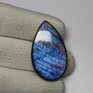 Flitsende cabochon van labradoriet | Paarse laboriet cabochon edelsteen | Natuurlijke labradoriet handgemaakte peer cabochon | Ketting labradoriet