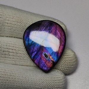 Cabochon di labradorite unico e simpatico / Cabochon di labradorite rosa viola fuoco / Cabochon di labradorite fatto a mano di qualità AAA / Cabochon pendente