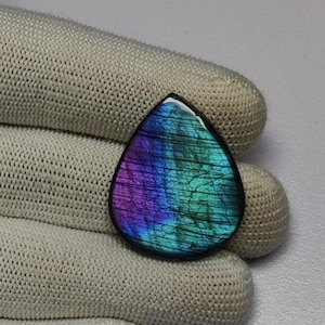 Splendido cabochon di labradorite di fuoco / Labradorite verde brillante / Pietra di labradorite a forma di pera / Cristallo curativo / Ciondolo in labradorite AAA