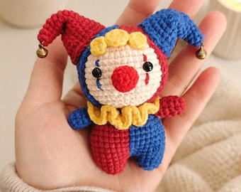 Crochet Clown Amigurumi Halloween, Two Tone Jester Plush Handmade, Creepy Cute Circus Doll Keychain, Kawaii Spooky Desk Gift Ornament