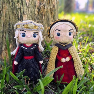 2 in 1 Amigurumi Pattern: Crochet Doll Pattern for Monarch (PDF in English) Queen and Princess