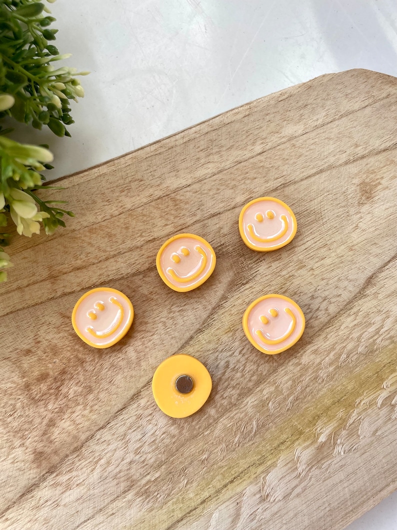 Magnets smiley/flower 5 pieces fridge magnets l gift image 7