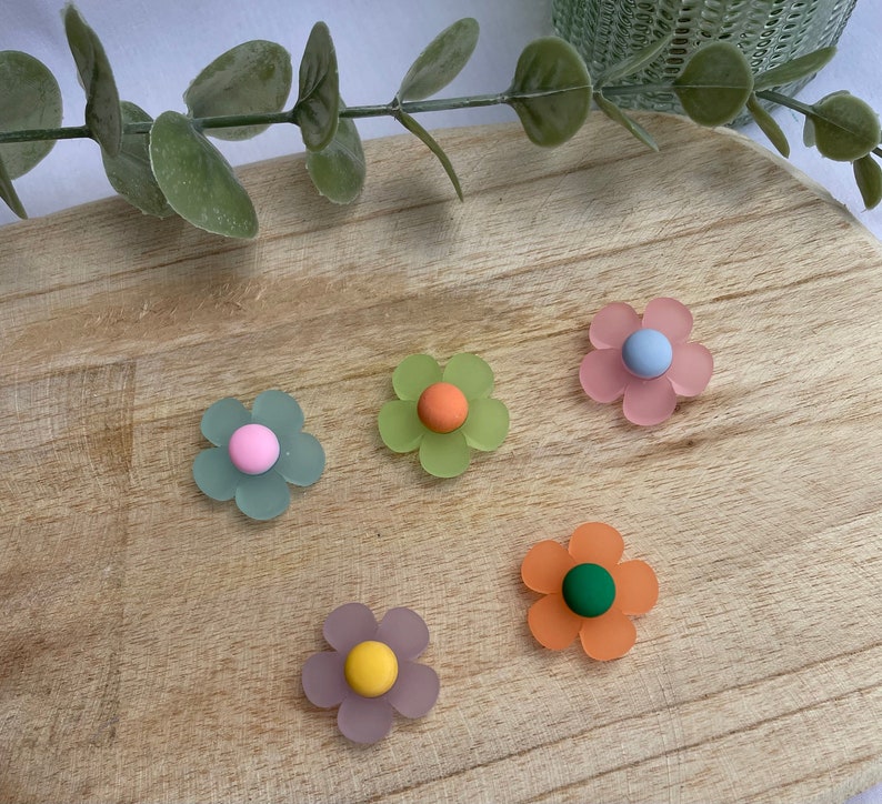 Magnets flowers 5 pieces transparent colorful fridge magnets l gift image 1