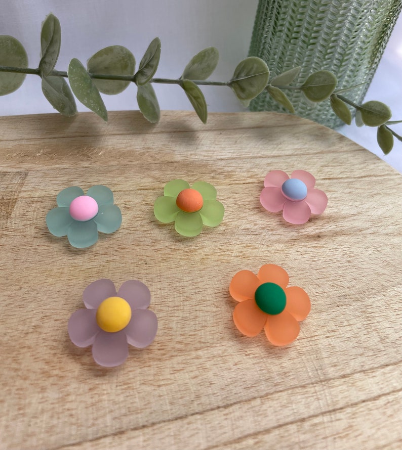 Magnets flowers 5 pieces transparent colorful fridge magnets l gift image 3