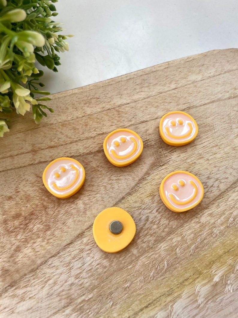 Magnets smiley/flower 5 pieces fridge magnets l gift image 8