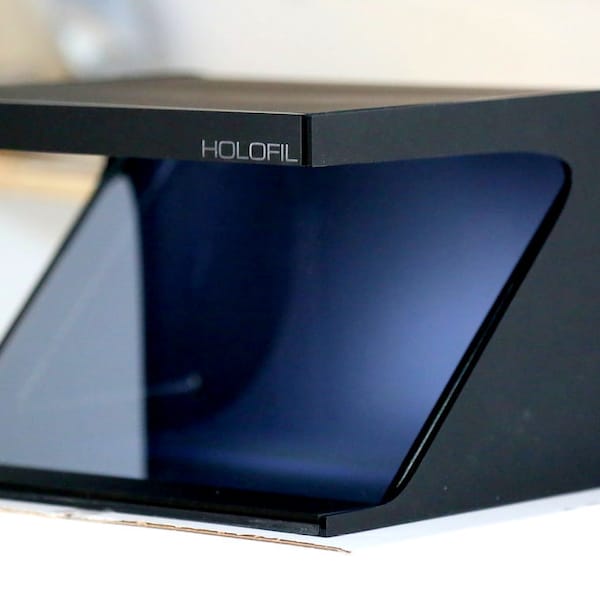 HOLOFIL business display : Capture attention & boost engagement | Holographic Android display | Hologram display | Hologram device