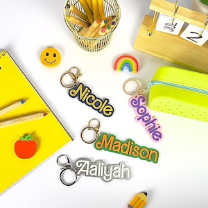 CUSTOM Personalized KEYCHAIN - Personalized name Bag Charm - Party Favor - Back to School - Backpack Name Tag - Bulk