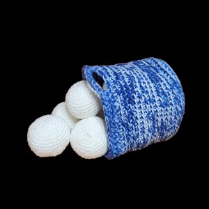 Snowball Fight Game Crochet Pattern