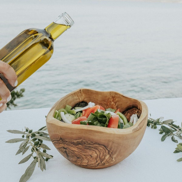 Rustic Olive Wood Salad Bowl, Handmade Wooden  Salad Bowl, Welcome Gift, Wooden Kitchen Utensils, Eco friendly Gift, Large Salad Bowl