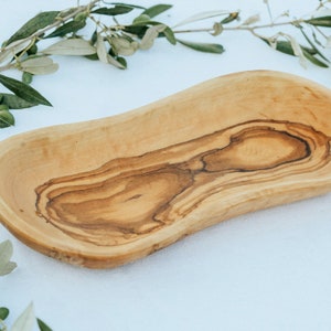 Olive Wood Bowl,  Handmade Wooden Serving Bowl, Snack Bowl, Housewarming Gift, Kitchen Wooden Bowl, Olive Wood Plate, Eco-friendly Gift