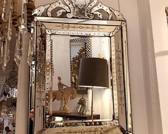 Handcrafted Venetian Style Wall Mirror with Etched Glass Detailing – Elegant Antique Inspired Decorative Accent European Vintage Wall Mirror