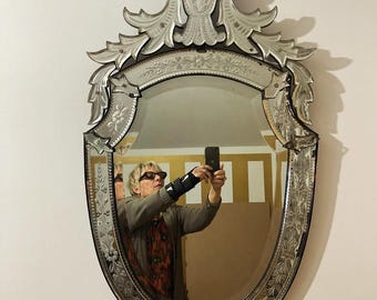 Handmade Venetian Etched Glass Mirror, Luxury Wall Decor Wall Hanging | Classic Glass Mirror for Home Decoration
