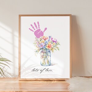 Erster Muttertag Handabdruck Handwerk, Frühlingsblumen Handabdruck Muttertag, alles Gute zum Muttertag Geschenk, Muttertag druckbar, HDHA4