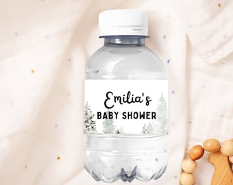 Etiquettes modifiables pour bouteilles d'eau Shower de bébé dans les bois, bébé il fait froid dehors, étiquettes de bouteilles d'eau pour baby shower, baby shower d'hiver, UK59X