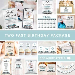 Op de afbeelding: Een verjaardagsfeestpakket met een raceautothema. Het pakket bevat uitnodigingen, bedankkaartjes, cupcaketoppers, een banner, een bord, een menu, een goodiebag en een welkomstbord. De kleuren zijn blauw, zwart en wit.