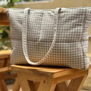 Quilted tote bag