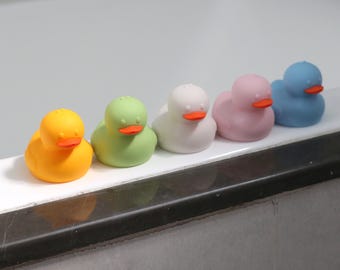 Mould-Free Silicone Bath Ducks: Sensory Water Toys, BPA-Free, Set of 5
