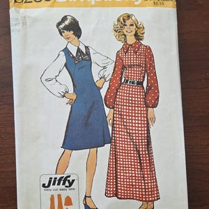 Simplicity 5239 Size 12 Bust 34 Inches