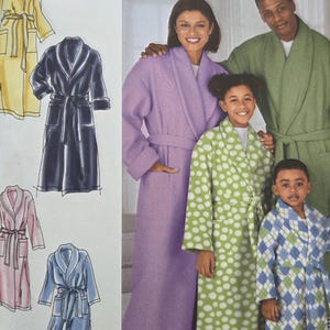 Simplicity 1562 Factory Folded Sizes XS-XL Bathrobe Sewing Pattern