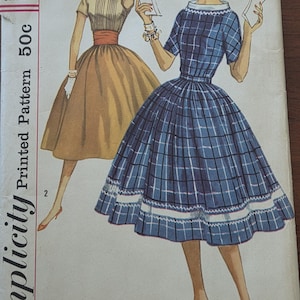 Simplicity 1888  Size 14 Bust 34&quot; 1950s Misses&#39; Blouse, Skirt, and Cummerbund Pattern