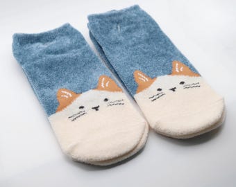 Blue Cat Ankle Socks - Women's Fun Feline Socks (Size 6-8.5)