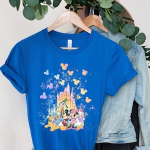 Disney Aquarell Schloss T-Shirt, Mickey & Friends Shirt, Disney Schloss, Disney Reise Shirt, Disney Familien Shirt, Familienurlaub Shirt.