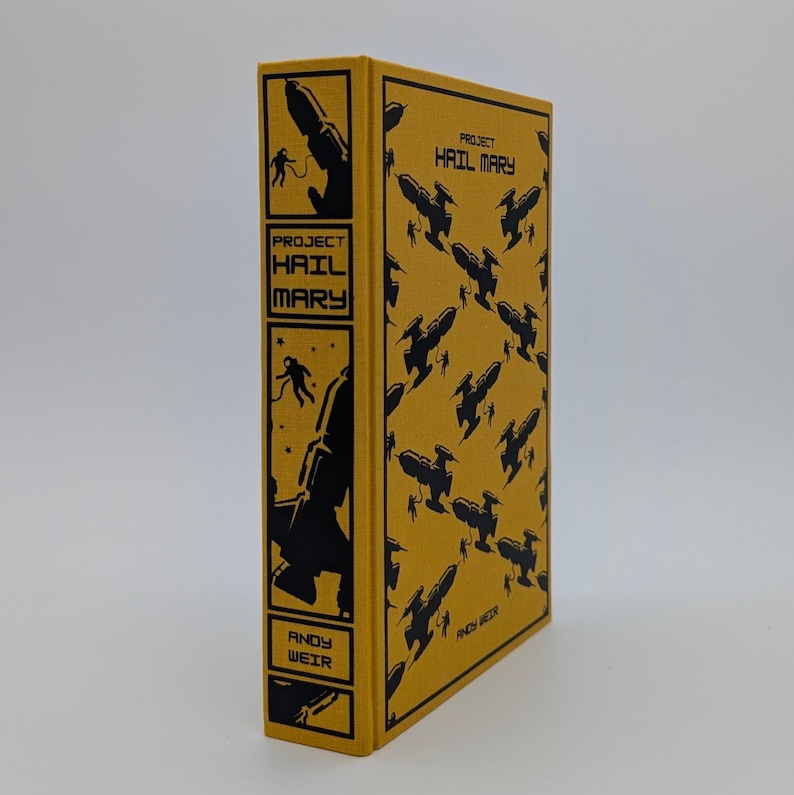 Project Hail Mary by Andy Weir | Clothbound Collector Edition | Sci-Fi image 4